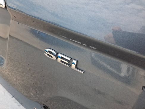 Used 2011 Ford Fusion SEL w/ 302A Rapid Spec Order Code FWD image 10