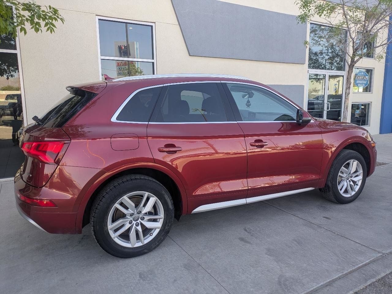 Used 2020 Audi Q5 2.0T Premium AWD/4WD image 7