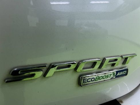 Used 2015 Ford Edge Sport w/ Equipment Group 401A AWD/4WD image 14
