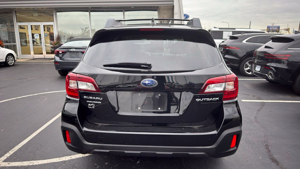 Used 2019 Subaru Outback 2.5i Premium AWD/4WD image 6