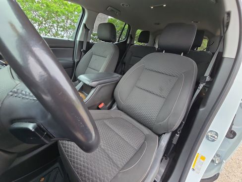 Used 2019 GMC Acadia SLE w/ LPO, Floor Liner Package AWD/4WD image 11