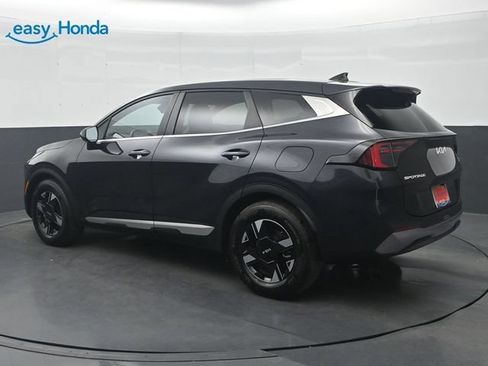 Used 2026 Kia Sportage LX FWD image 5