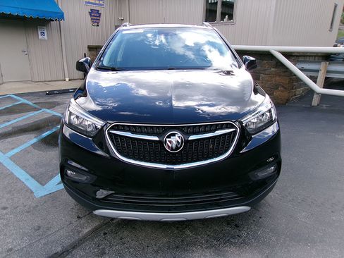 Used 2020 Buick Encore Sport Touring w/ Safety Package image 2