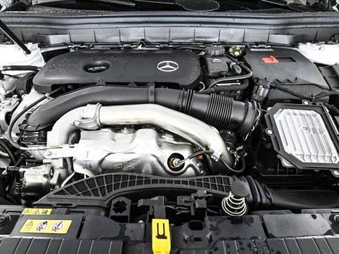 New 2026 Mercedes-Benz GLB 250 4MATIC image 25