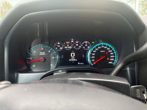 Used 2018 GMC Sierra 1500 Denali w/ Denali Ultimate Package AWD/4WD image 5