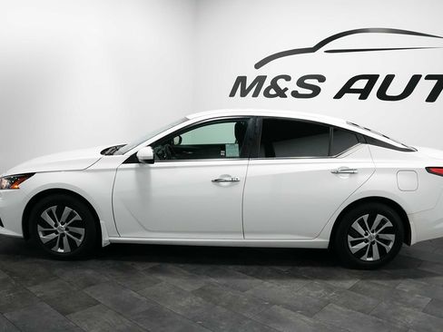 Used 2022 Nissan Altima 2.5 S FWD image 3