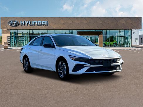 New 2025 Hyundai Elantra Sport w/ Cargo Package image 11