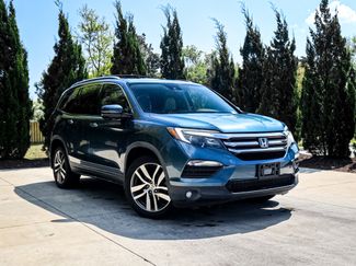 Used 2016 Honda Pilot Touring video 2