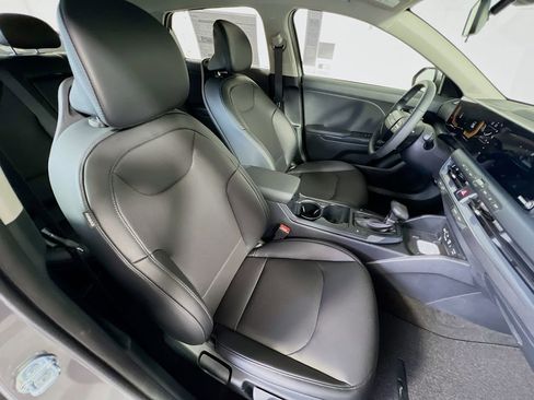 New 2026 Kia K4 EX image 23