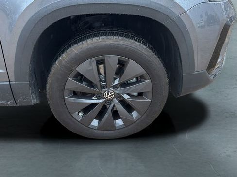 Used 2023 Volkswagen Taos S image 9