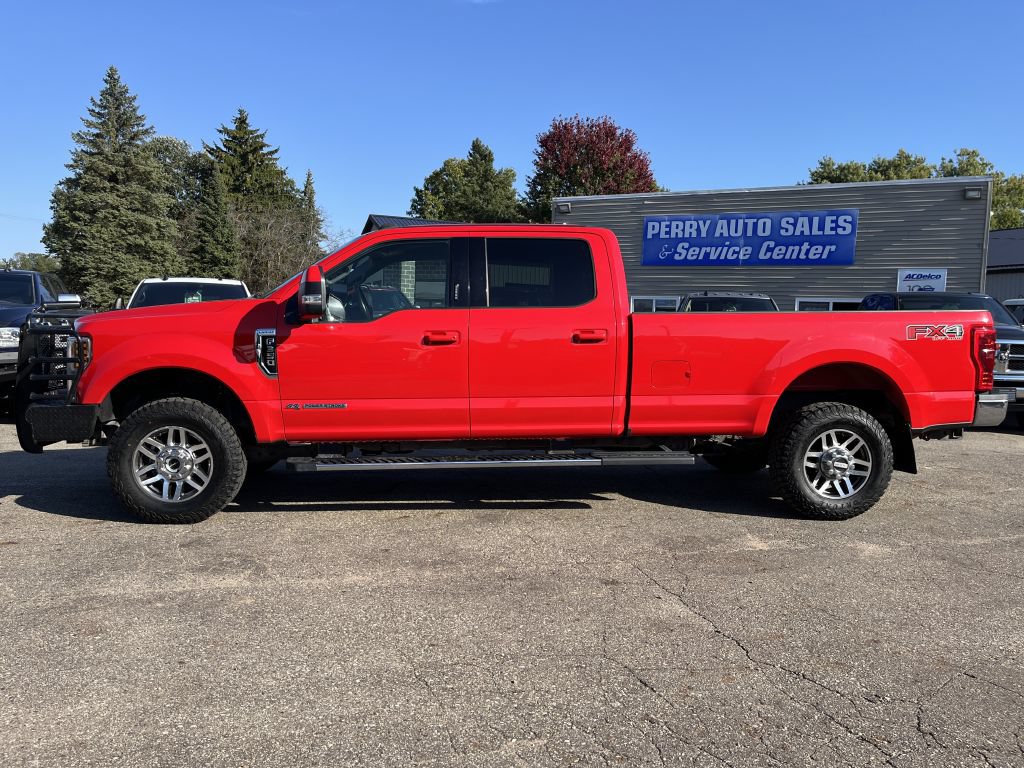 Used 2018 Ford F350 Lariat w/ Lariat Value Package AWD/4WD image 1