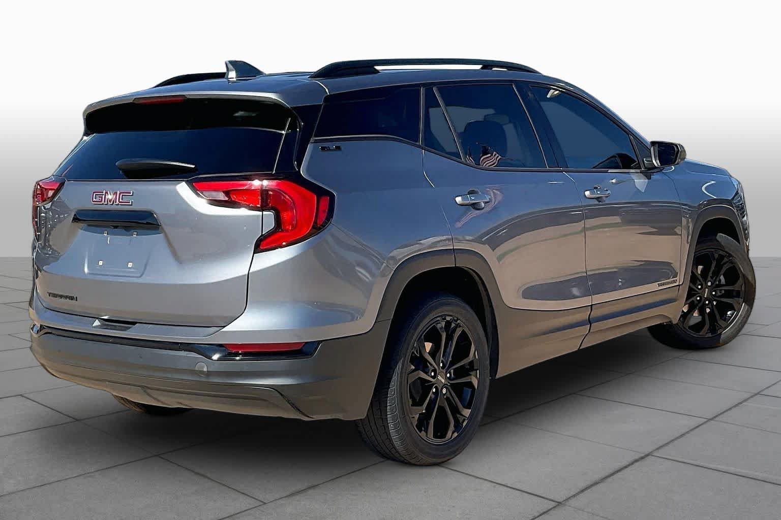 Used 2021 GMC Terrain SLE w/ Elevation Edition FWD image 13