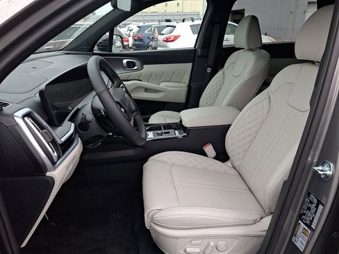 New 2026 Kia Sorento SX Prestige image 9