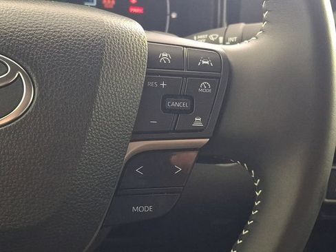 Certified 2025 Toyota Camry SE w/ Convenience Package FWD image 27
