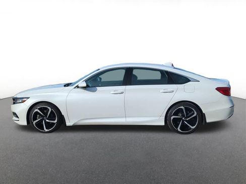 Used 2018 Honda Accord Sport image 3