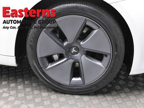 Used 2023 Tesla Model 3 Standard Range RWD image 25