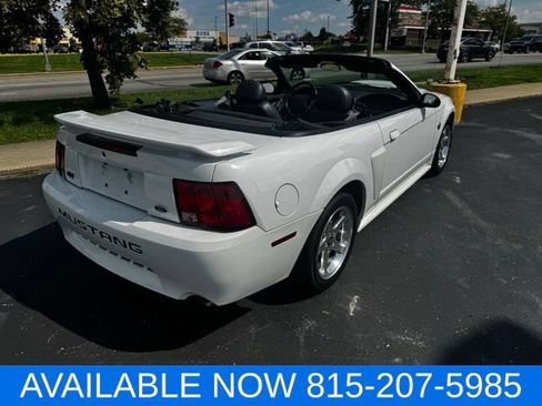 Used 2004 Ford Mustang GT RWD image 11