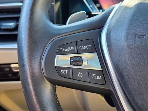 Used 2023 BMW 330i Sedan w/ Premium Package image 25