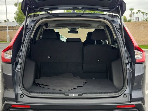Certified 2023 Honda CR-V EX image 9
