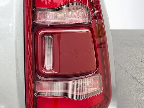 Used 2023 RAM 1500 Laramie AWD/4WD image 10