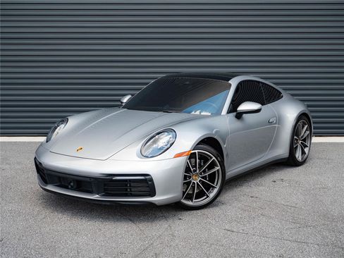 Certified 2020 Porsche 911 Carrera S RWD image 1