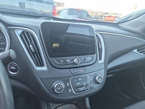 Used 2023 Chevrolet Malibu RS image 10