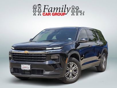 Used 2024 Chevrolet Traverse LS