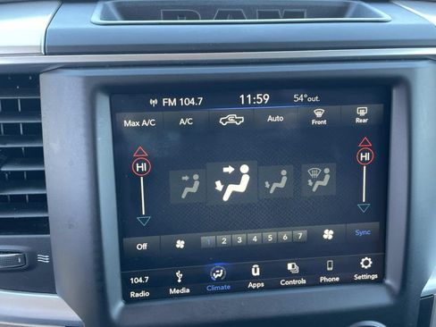 Used 2019 RAM 1500 Classic Warlock w/ Luxury Group image 11