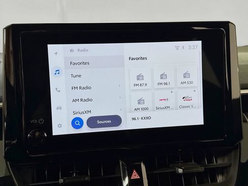 Used 2024 Toyota Corolla SE image 29