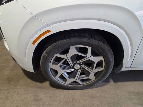 Used 2021 Hyundai Palisade Calligraphy w/ Winter Package AWD/4WD image 3