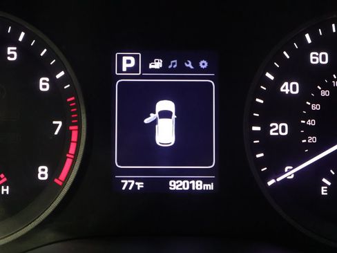 Used 2017 Hyundai Tucson Sport w/ Cargo Package AWD/4WD image 38