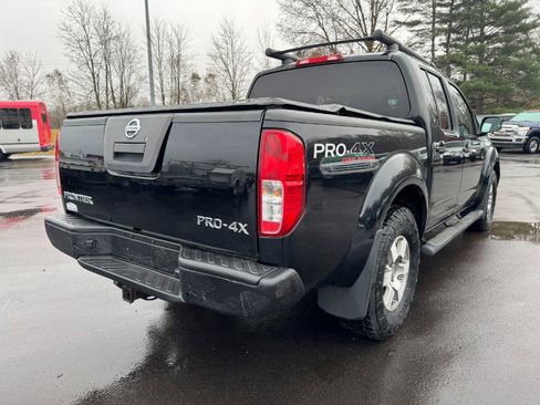 Used 2012 Nissan Frontier PRO-4X image 5