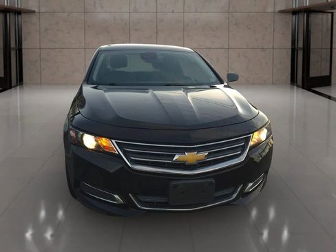 Used 2014 Chevrolet Impala LT image 2