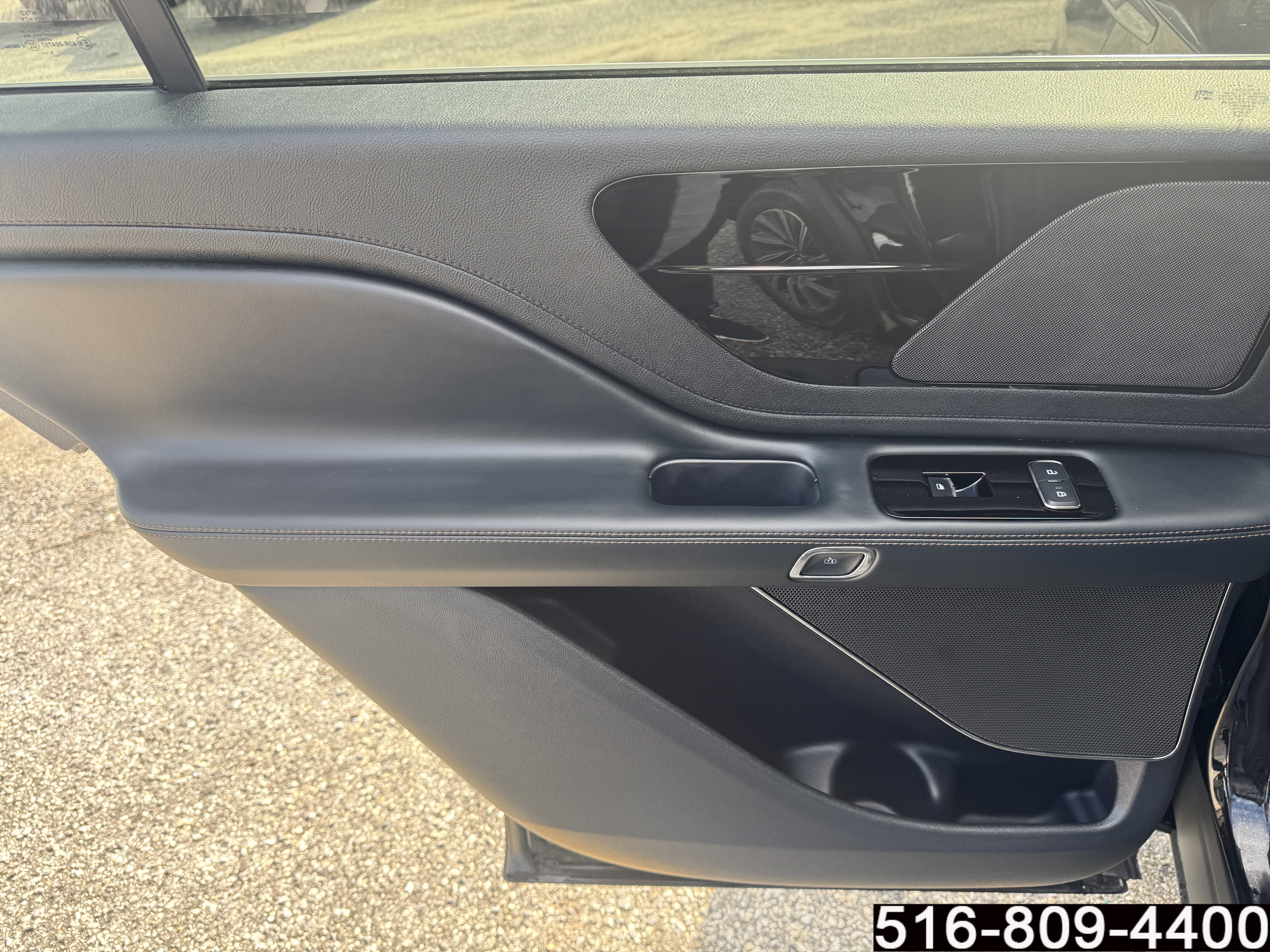 Used 2026 Lincoln Aviator AWD image 37