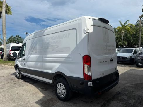 Used 2018 Ford Transit 250 148 Medium Roof w/ Interior Upgrade Package RWD image 3