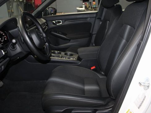 Certified 2025 Honda Civic Sport image 13