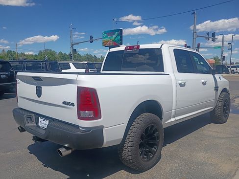 Used 2022 RAM 1500 Classic Warlock AWD/4WD image 6