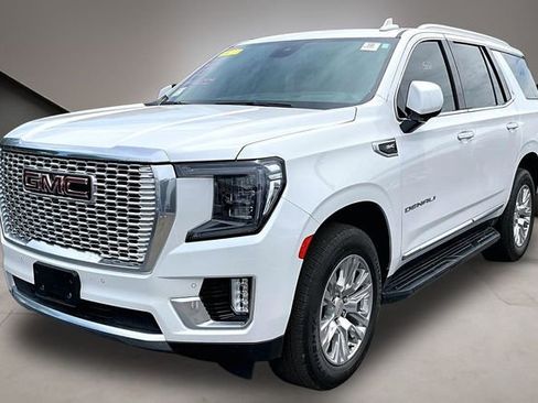 Used 2023 GMC Yukon Denali image 1