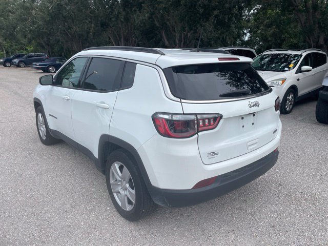 Used 2022 Jeep Compass Latitude FWD image 4