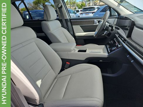 Certified 2025 Hyundai Santa Fe Calligraphy FWD image 10