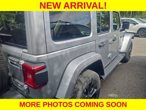 Used 2021 Jeep Wrangler Unlimited Sahara w/ Cold Weather Group AWD/4WD image 7