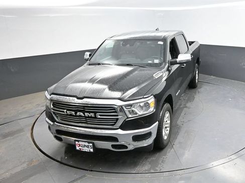 Used 2024 RAM 1500 Laramie AWD/4WD image 47