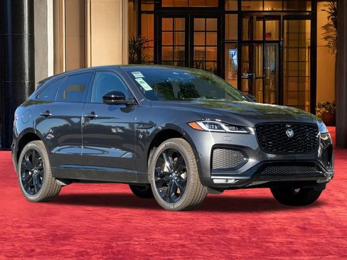 New 2026 Jaguar F-PACE R-Dynamic S image 8