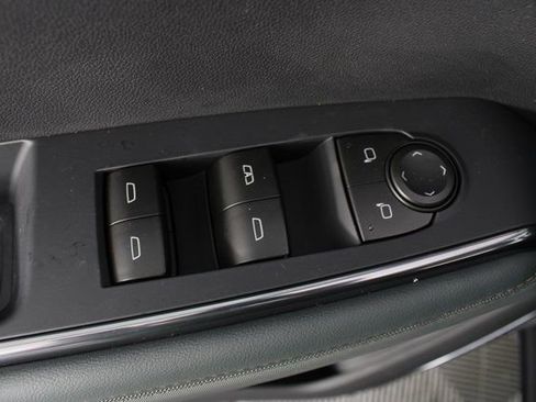 New 2026 GMC Acadia AT4 w/ Luxury Package image 17