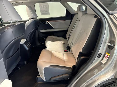 Used 2019 Lexus RX 350L w/ Premium Package image 30