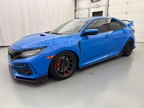 Used 2021 Honda Civic Type R image 3