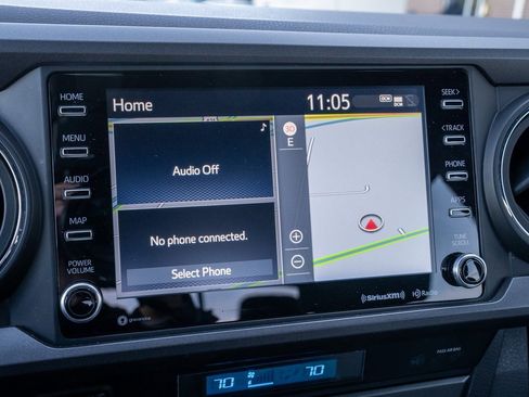 Certified 2023 Toyota Tacoma TRD Off-Road image 5