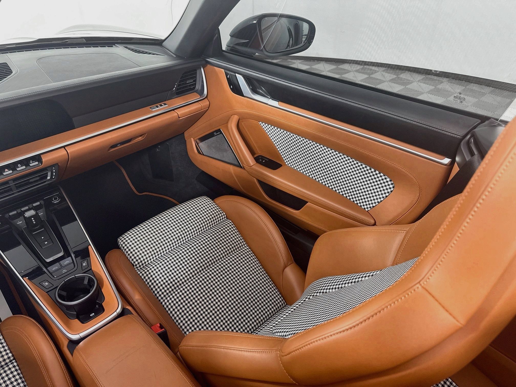 Certified 2024 Porsche 911 Turbo S AWD/4WD image 22