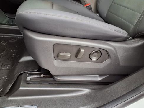 Used 2025 GMC Hummer EV 2X image 17