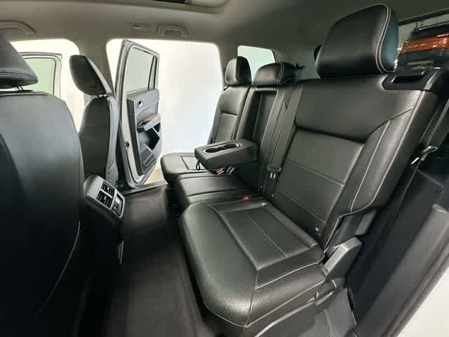 Used 2023 Volkswagen Atlas SEL AWD/4WD image 18